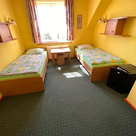 빌라 Ewa 얀타르